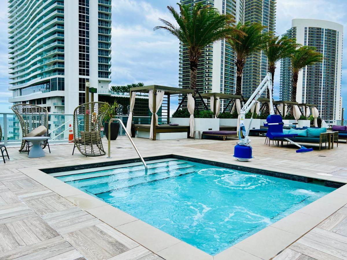 Hyde Beach House - Luxury 2-Bedroom - Gorgeous View - Resort Amenities - Rooftop Pool - Hot Tub - Tennis Court - Minutes To The Ocean 好莱坞 外观 照片